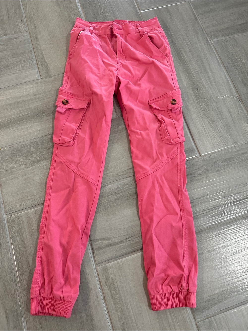 Excellent Condition Women’s Pink Cargo Jogger Pants